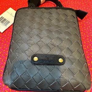 NWT Simply Noelle Crossbody Purse